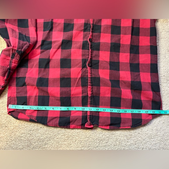 Carbon black and red “flannel” button up - XL - Picture 6 of 6